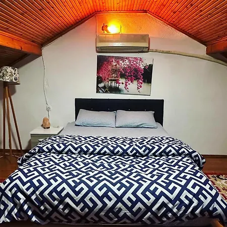 Elite Hotel